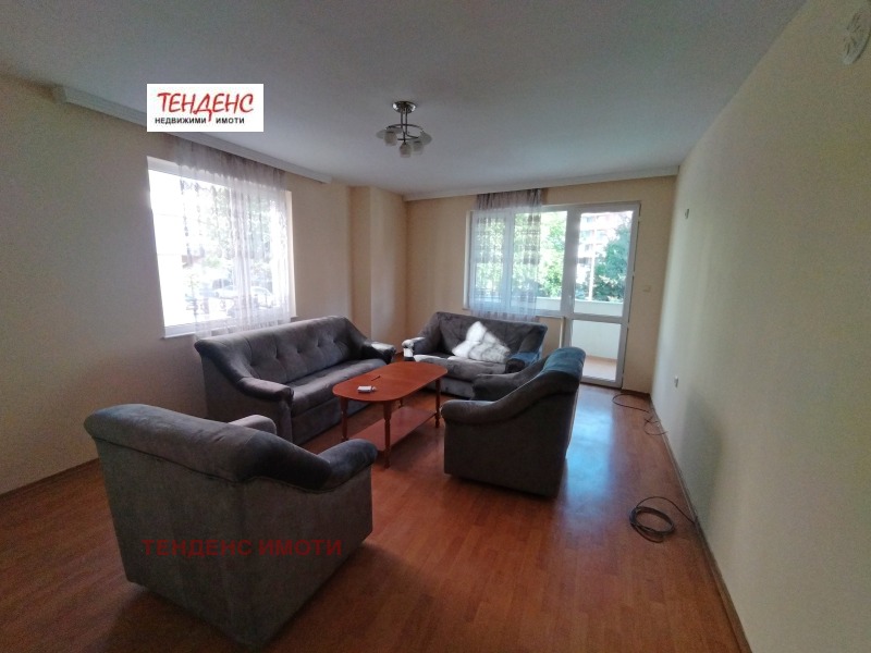 A louer  2 chambres Kardjali , Vazrojdentsi , 110 m² | 74332567