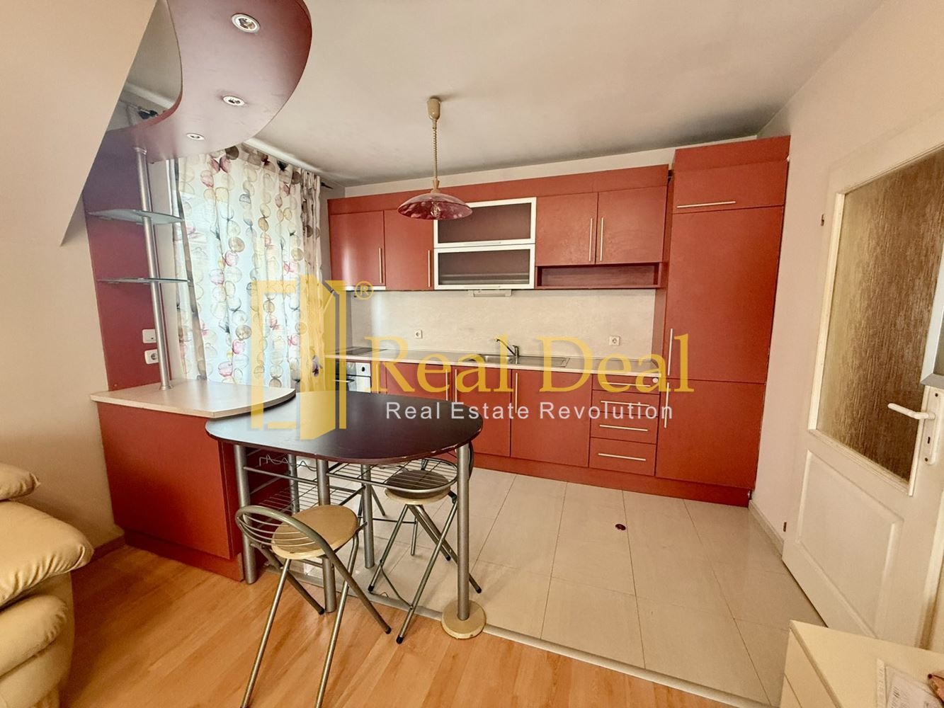 Дава под наем 2-СТАЕН, гр. София, Борово, снимка 2 - Апартаменти - 54065657