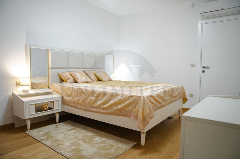 Zu vermieten  2 Schlafzimmer Sofia , Iztok , 119 qm | 53460091 - Bild [8]