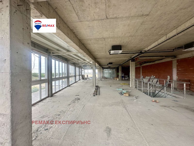 Para alugar  Comprar Plovdiv , Asenovgradsko chose , 523 m² | 33384331 - imagem [4]