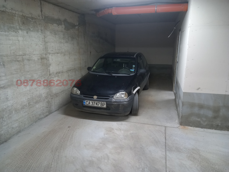 Дава под наем ГАРАЖ, ПАРКОМЯСТО, гр. София, Център, снимка 3 - Гаражи и паркоместа - 52811484