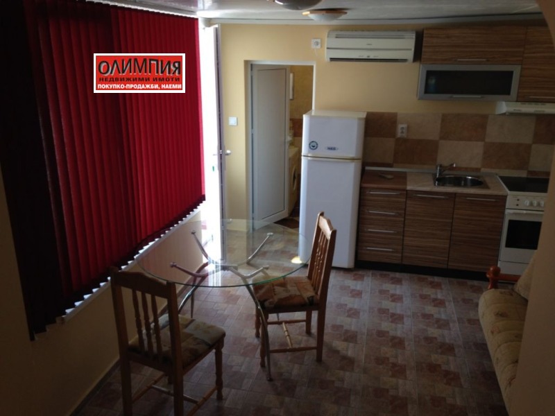 Дава под наем 2-СТАЕН, гр. Плевен, Широк център, снимка 3 - Апартаменти - 52559987