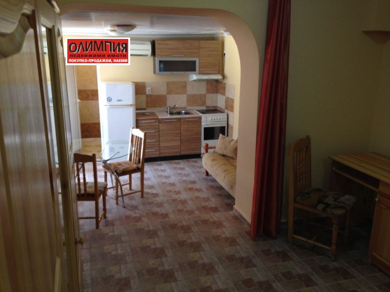 Дава под наем 2-СТАЕН, гр. Плевен, Широк център, снимка 2 - Апартаменти - 52559987