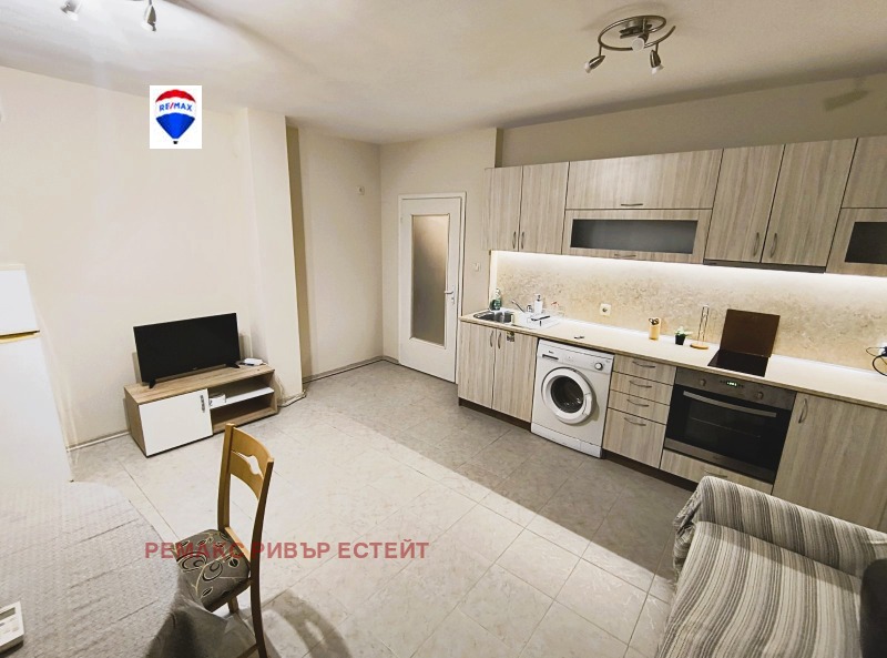 Дава под наем 2-СТАЕН, гр. Русе, Ялта