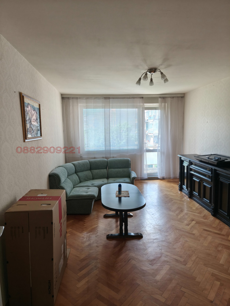 В оренду  3 кімнатна София , Младост 2 , 110 кв.м | 92586082