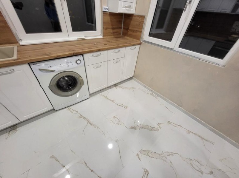 Do wynajęcia  Piętro domu Sofia , Knjażewo , 40 mkw | 16362816 - obraz [4]