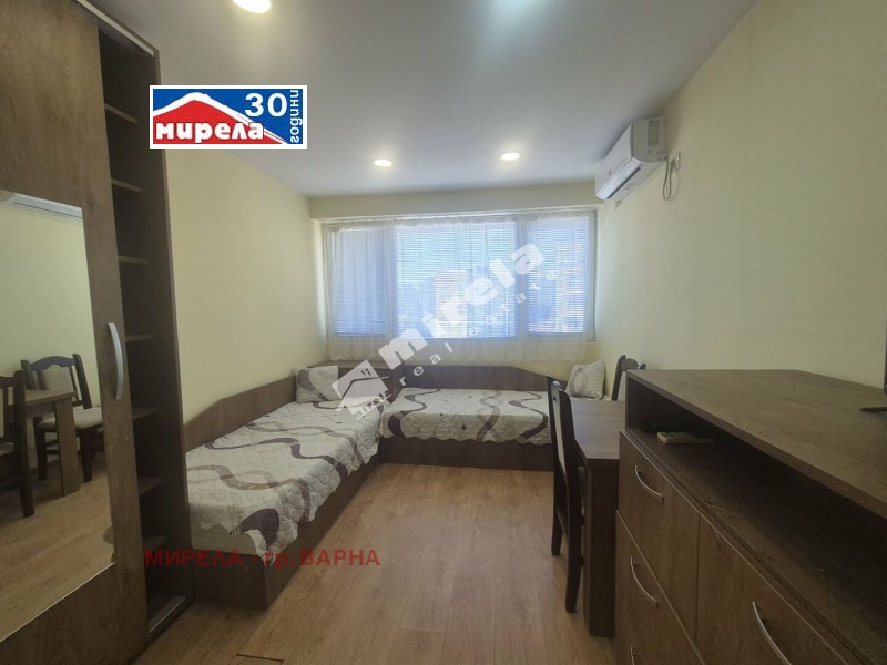 Para alugar  Estúdio Varna , Levski 1 , 30 m² | 53080663