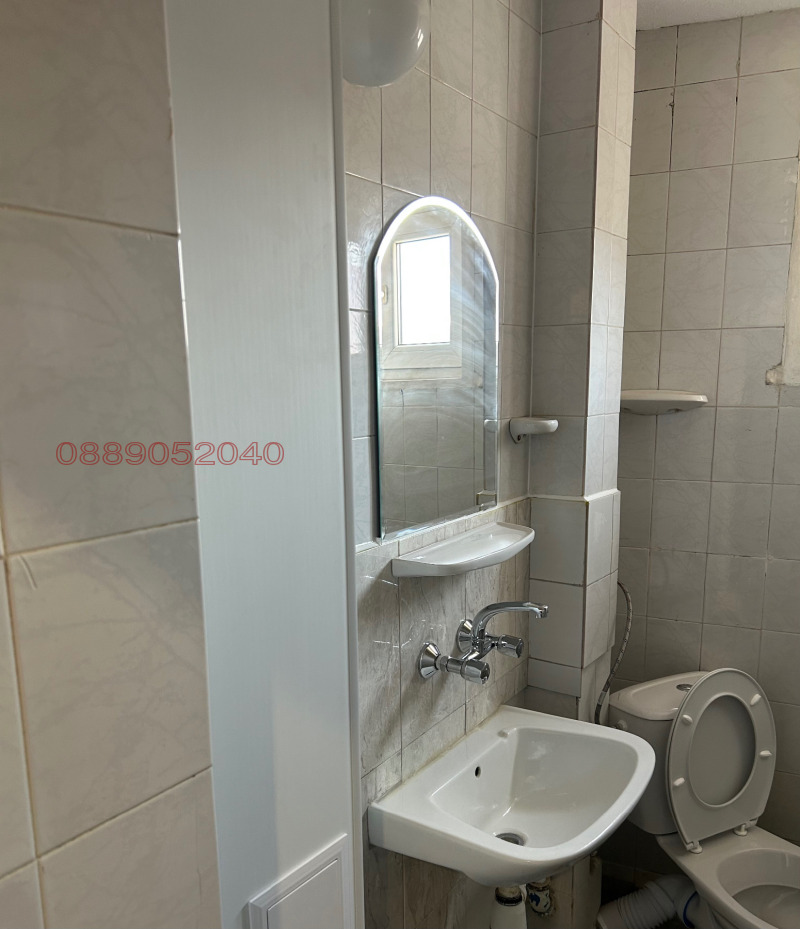 A louer  1 chambre Choumen , Tsentar , 55 m² | 27561963 - image [11]