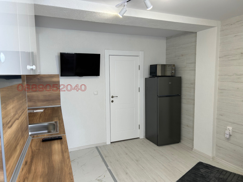A louer  1 chambre Choumen , Tsentar , 55 m² | 27561963 - image [4]