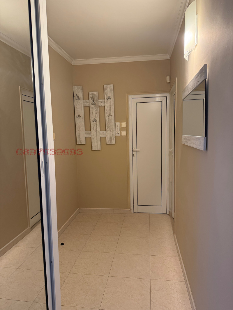 Дава под наем 2-СТАЕН, гр. София, Света Троица, снимка 10 - Апартаменти - 53409728