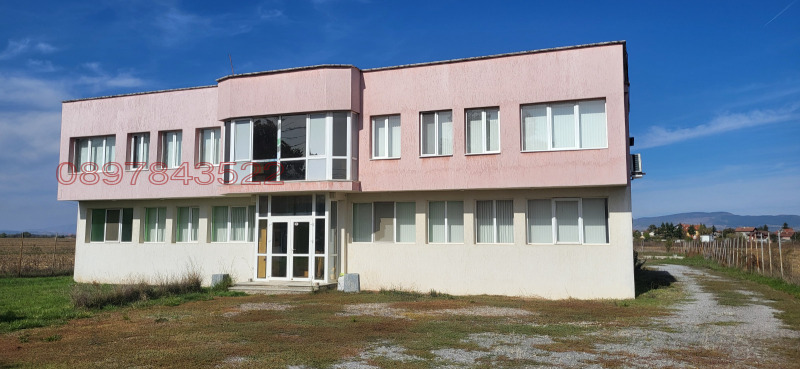 Προς ενοικίαση  Αποθήκευση Σοφηια , Ρεπυβληκα , 1000 τ.μ | 12249905