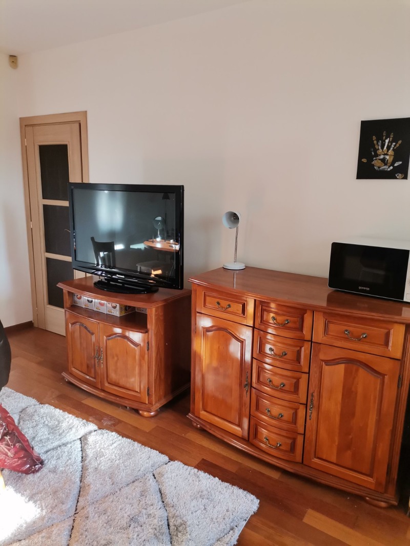Дава под Наем 2-СТАЕН в град София, Красна поляна 2 - 55 кв.м / 420 € » 821.45 лв., АГЕНЦИИ ИЗТОК - ОФИС ТОВИСТО М