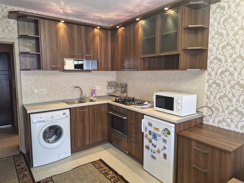 Дава под Наем 3-СТАЕН в град София, Младост 3 - 70 кв.м / 720 € » 1 408.20 лв., НАЙС ХОУМ