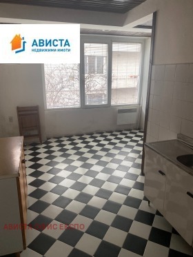 ����� ���� ��� ���� 3-�����,���� �����, �������>