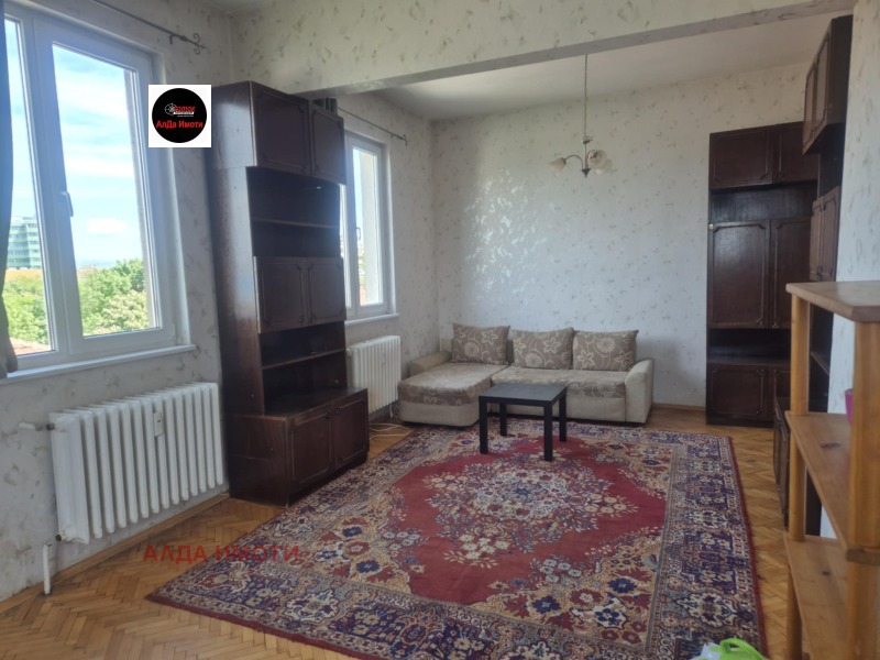 Издаје се  1 спаваћа соба Софија , Обориште , 83 м2 | 15822590 - слика [9]
