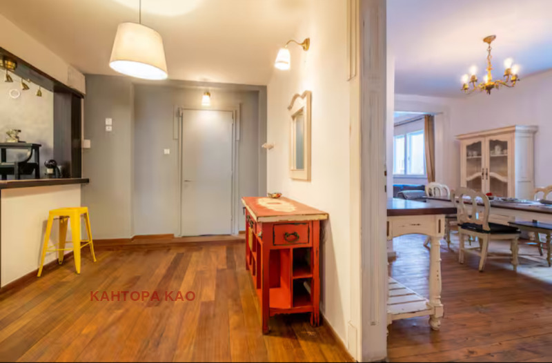 Te huur  2 slaapkamers Sofia , Tsentar , 140 m² | 33371062 - afbeelding [16]