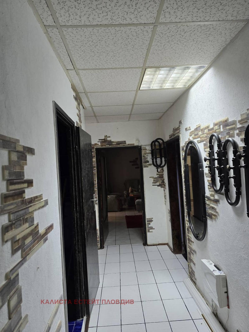 Te huur  2 slaapkamers Plovdiv , Kjutsjuk Parizj , 96 m² | 12642051 - afbeelding [16]