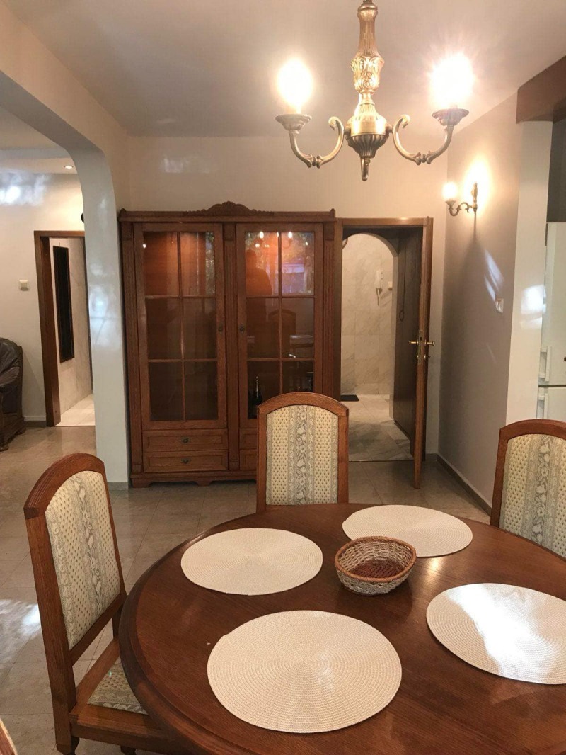 Kiadó  2 hálószobás Plovdiv , Marasa , 100 négyzetméter | 69872685 - kép [2]