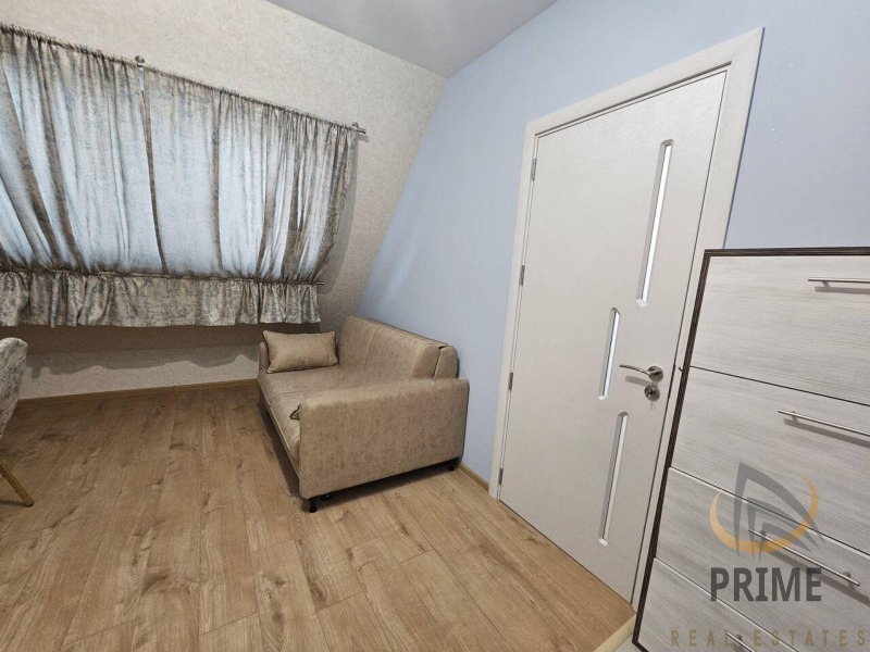 В аренду  2 спальни Бургас , Възраждане , 77 кв.м | 28978095 - изображение [8]