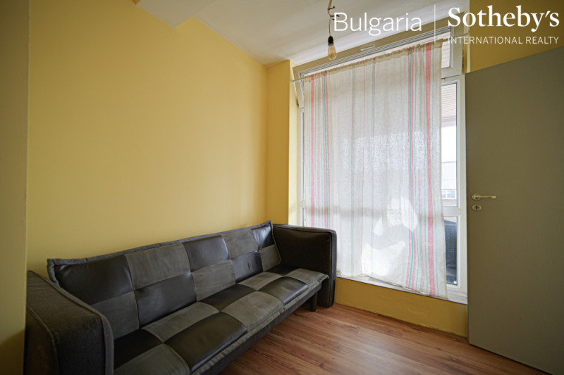 En renta  3 dormitorios Sofia , Mladost 2 , 149 metros cuadrados | 63186299 - imagen [8]