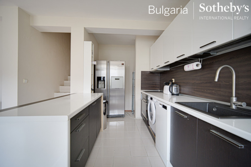 En renta  3 dormitorios Sofia , Mladost 2 , 149 metros cuadrados | 63186299 - imagen [4]