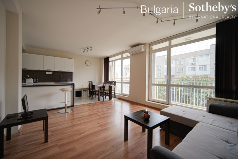 En renta  3 dormitorios Sofia , Mladost 2 , 149 metros cuadrados | 63186299