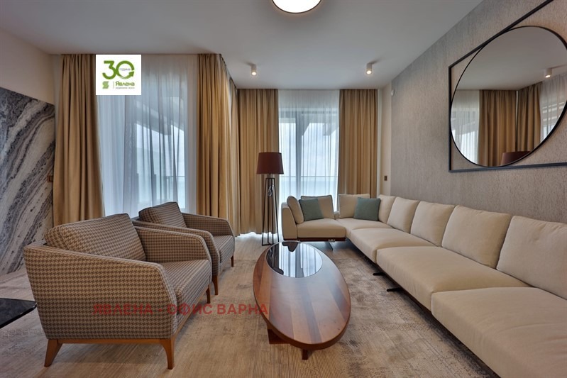 For Rent  2 bedroom Varna , k.k. Sv.Sv. Konstantin i Elena , 220 sq.m | 69384328