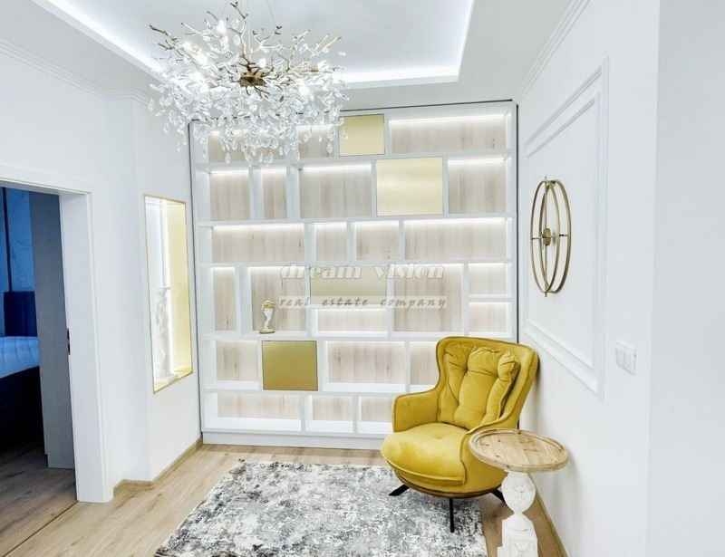Zu vermieten  3 Schlafzimmer Sofia , Zentar , 115 qm | 11688685 - Bild [5]