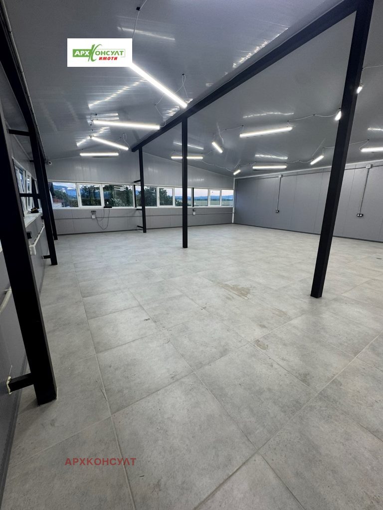 Do wynajęcia  Budynek przemysłowy Sofia , Republika , 210 mkw | 61121724 - obraz [6]