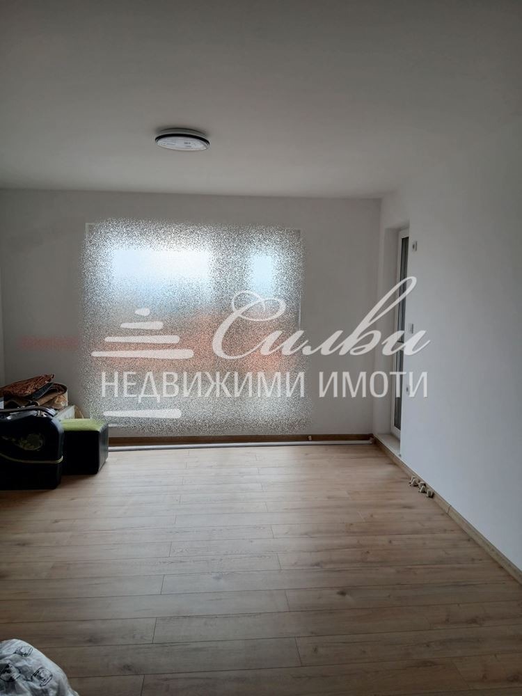 Дава под наем 3-СТАЕН, гр. Шумен, Болницата, снимка 4 - Апартаменти - 54206101