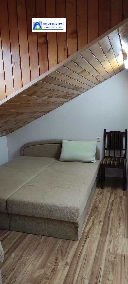 Vuokrattavana  Ullakko Pleven , Idealen tsentar , 40 neliömetriä | 40194400 - kuva [4]