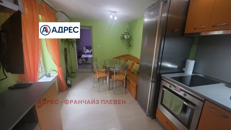 Под наем КЪЩА, град Плевен, Широк център • 900 лв. / 460.16 € • 29997832 1