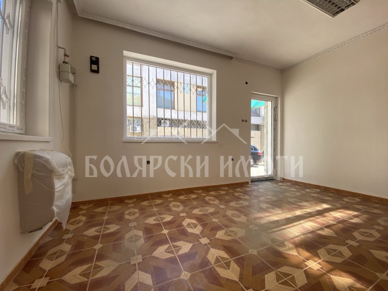 Da affittare  Negozio Veliko Tarnovo , Tsentar , 16 mq | 49262813