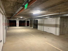 Дава под наем  Гараж, Паркомясто, град София