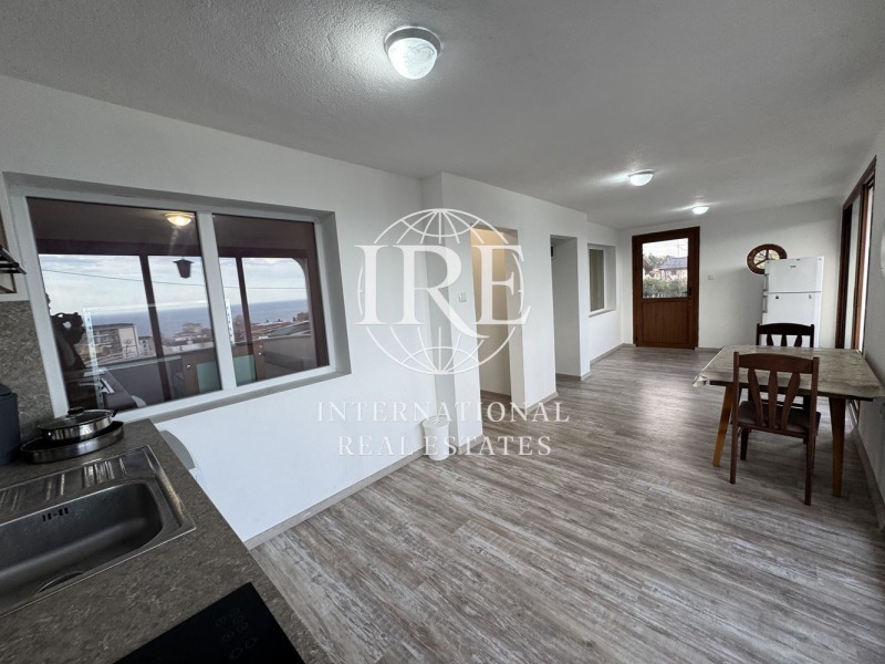 Под наем ЕТАЖ ОТ КЪЩА, град Варна, м-т Ален мак • 450 € / 880.12 лв. • 78147312 1