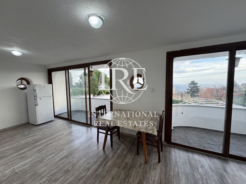 Дава под наем ЕТАЖ ОТ КЪЩА, гр. Варна, м-т Ален мак, снимка 2 - Етаж от къща - 52482449