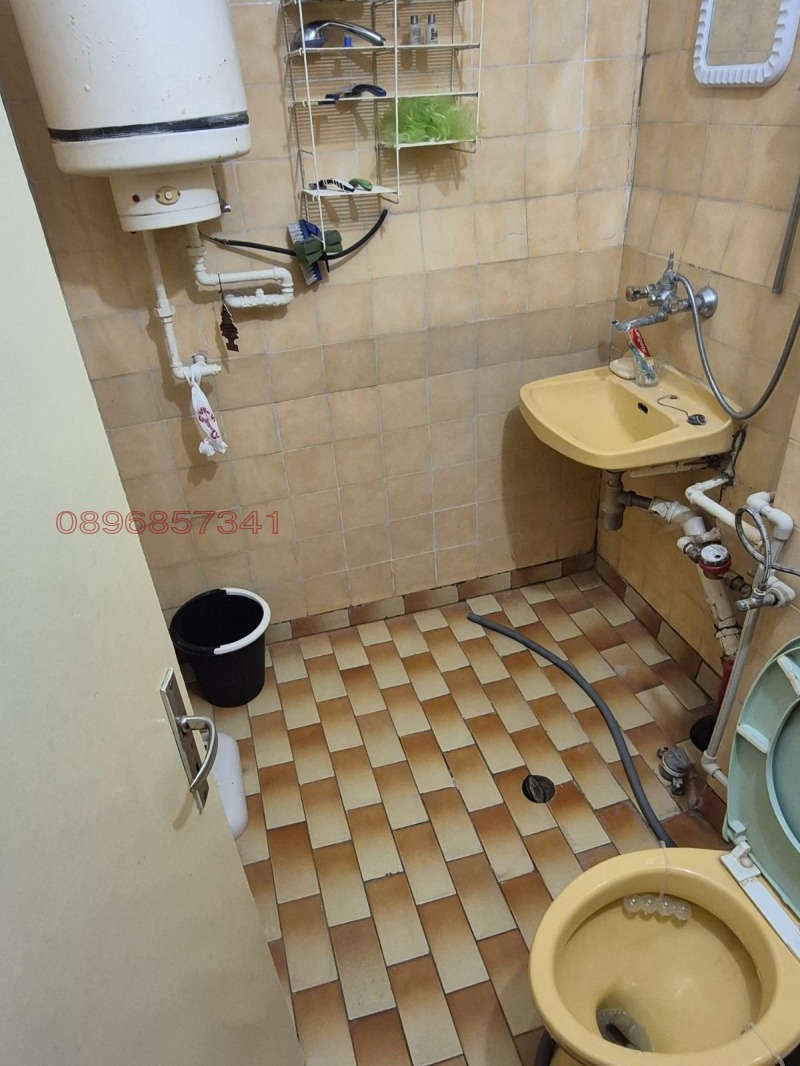 Дава под Наем 1-СТАЕН в град Пловдив, Каменица 2 - 36 кв.м / 250 € » 488.96 лв.