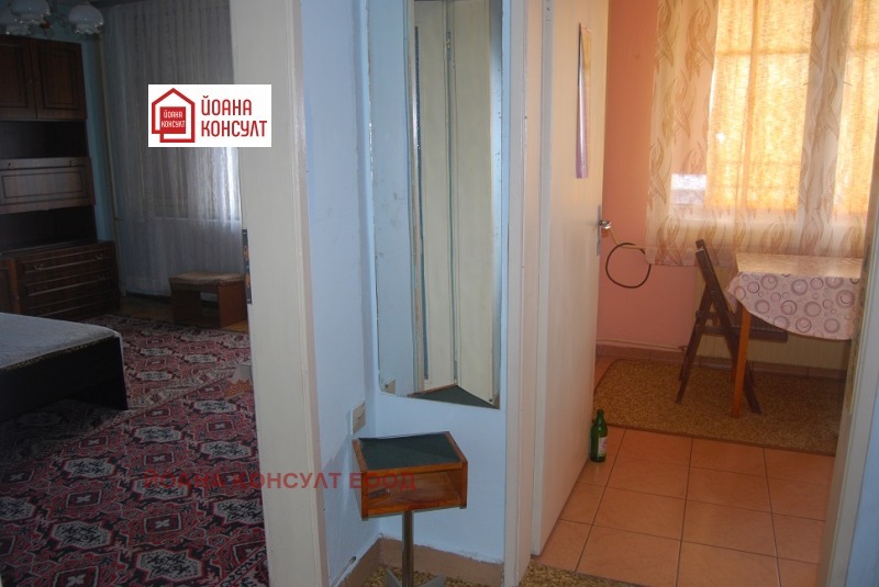 De inchiriat  Studio Pleven , Șiroc țentâr , 40 mp | 55318359 - imagine [6]