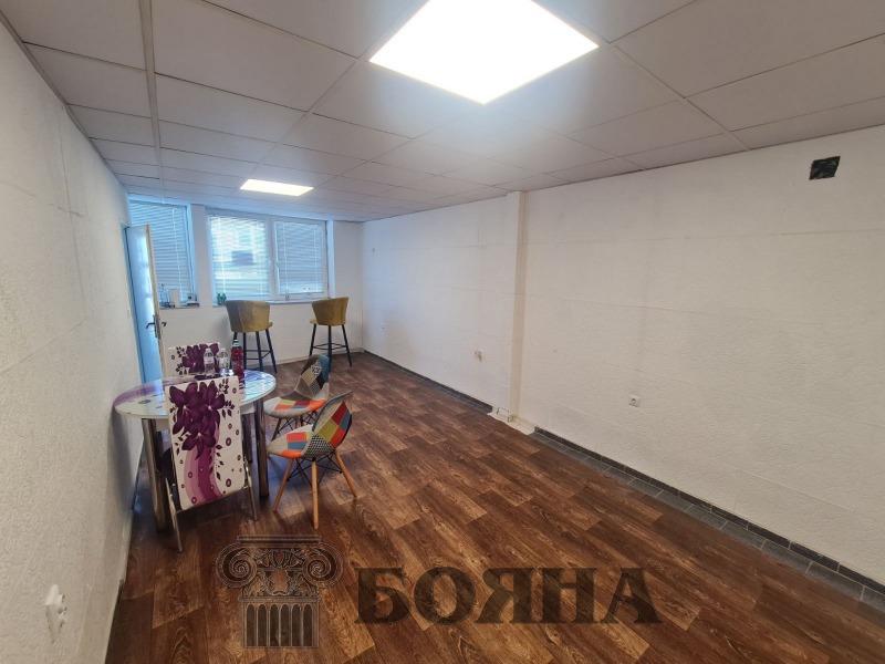 K pronájmu  Kancelář Ruse , Centar , 18 m2 | 88385399 - obraz [4]