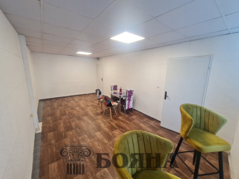 K pronájmu  Kancelář Ruse , Centar , 18 m2 | 88385399 - obraz [2]