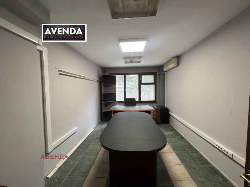 De inchiriat  Birou Sofia , Strelbiște , 434 mp | 40368559 - imagine [16]
