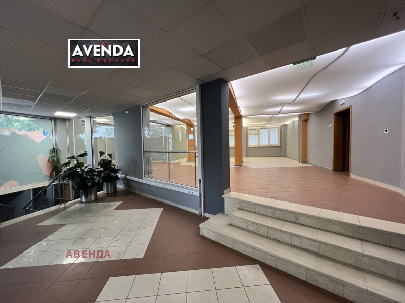 De inchiriat  Birou Sofia , Strelbiște , 434 mp | 40368559