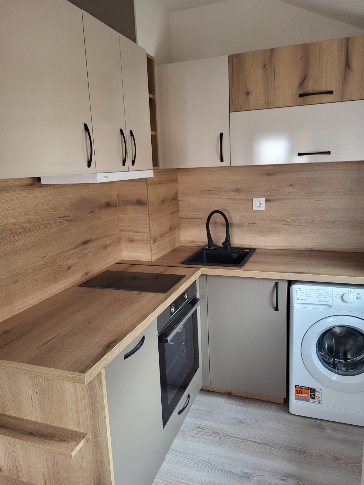 Дава под наем 2-СТАЕН, гр. Пловдив, Център, снимка 2 - Апартаменти - 54080244