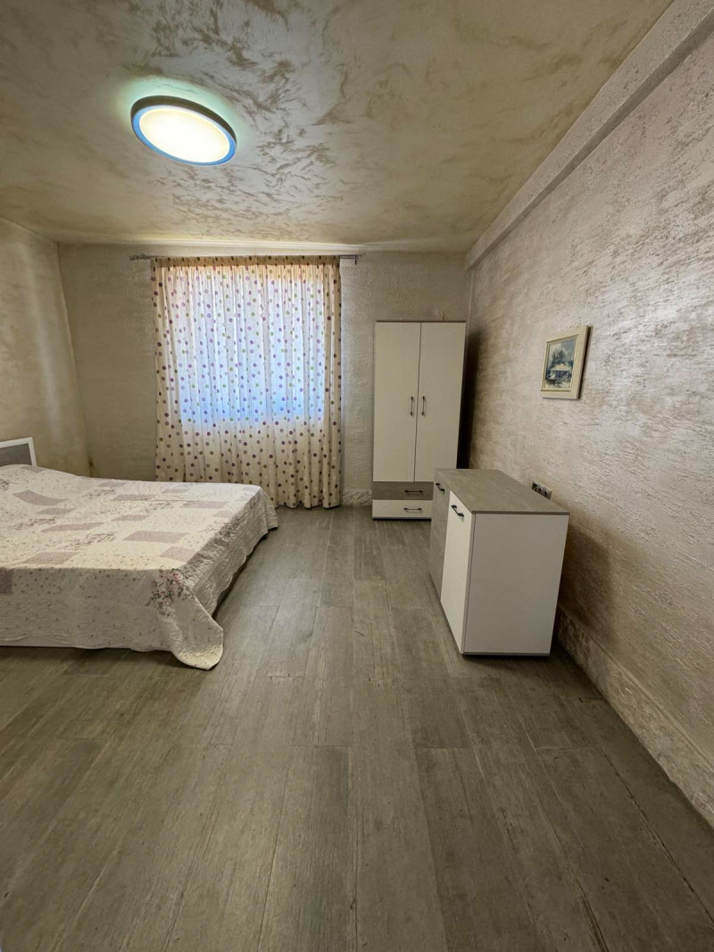 Para alugar  Casa região Sófia , Bojurichtche , 80 m² | 19801640 - imagem [14]