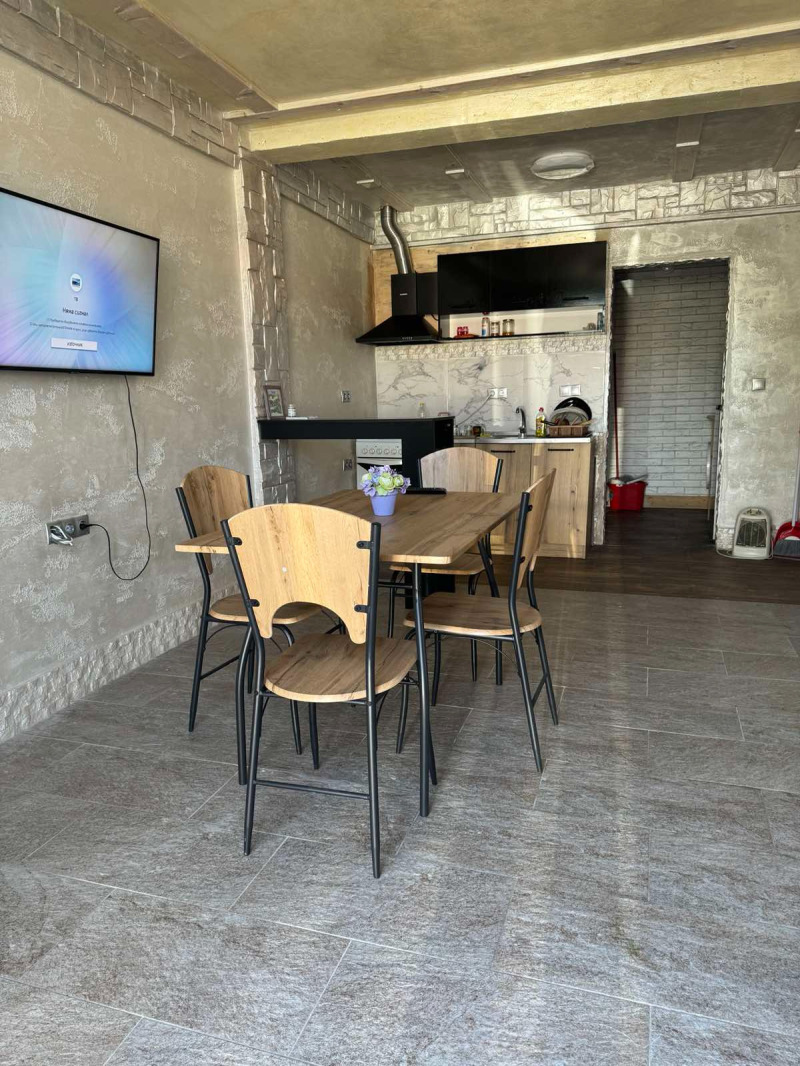 Para alugar  Casa região Sófia , Bojurichtche , 80 m² | 19801640 - imagem [15]