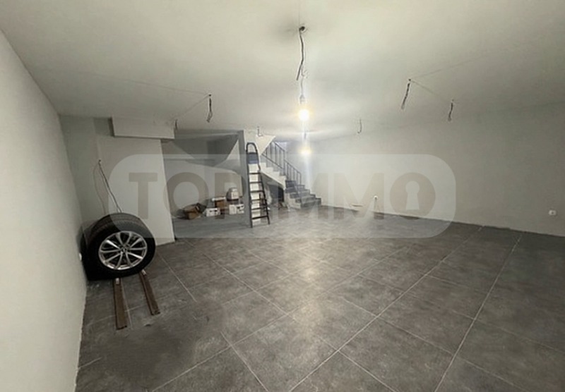 Дава под наем МАГАЗИН, гр. Варна, Виница, снимка 9 - Магазини - 52547946