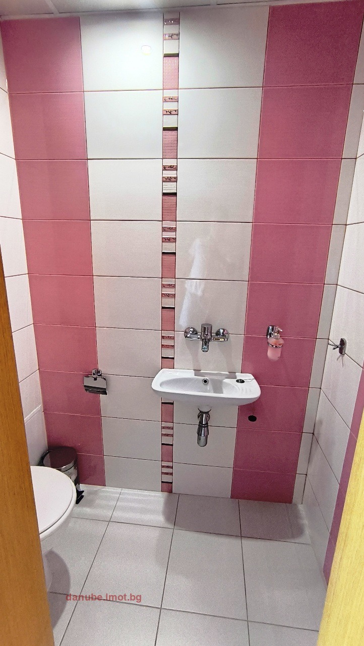 Дава под наем ОФИС, гр. Русе, Център, снимка 6 - Офиси - 55325801