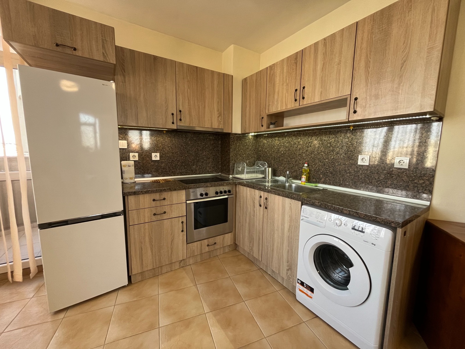 Дава под наем 2-СТАЕН, гр. Пловдив, Тракия, снимка 3 - Апартаменти - 53921136