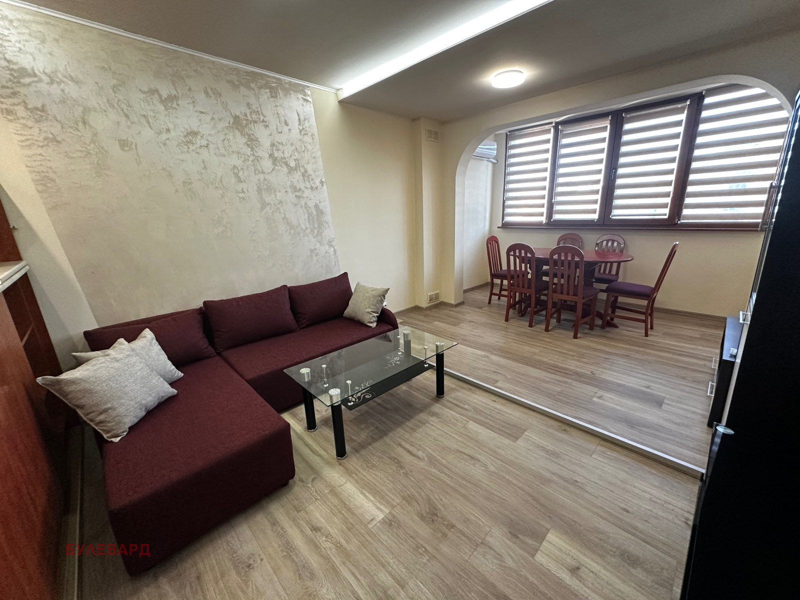 Дава под наем 3-СТАЕН, гр. София, Света Троица, снимка 2 - Апартаменти - 54002489