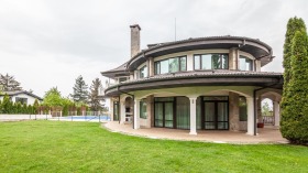 Til leje Hus